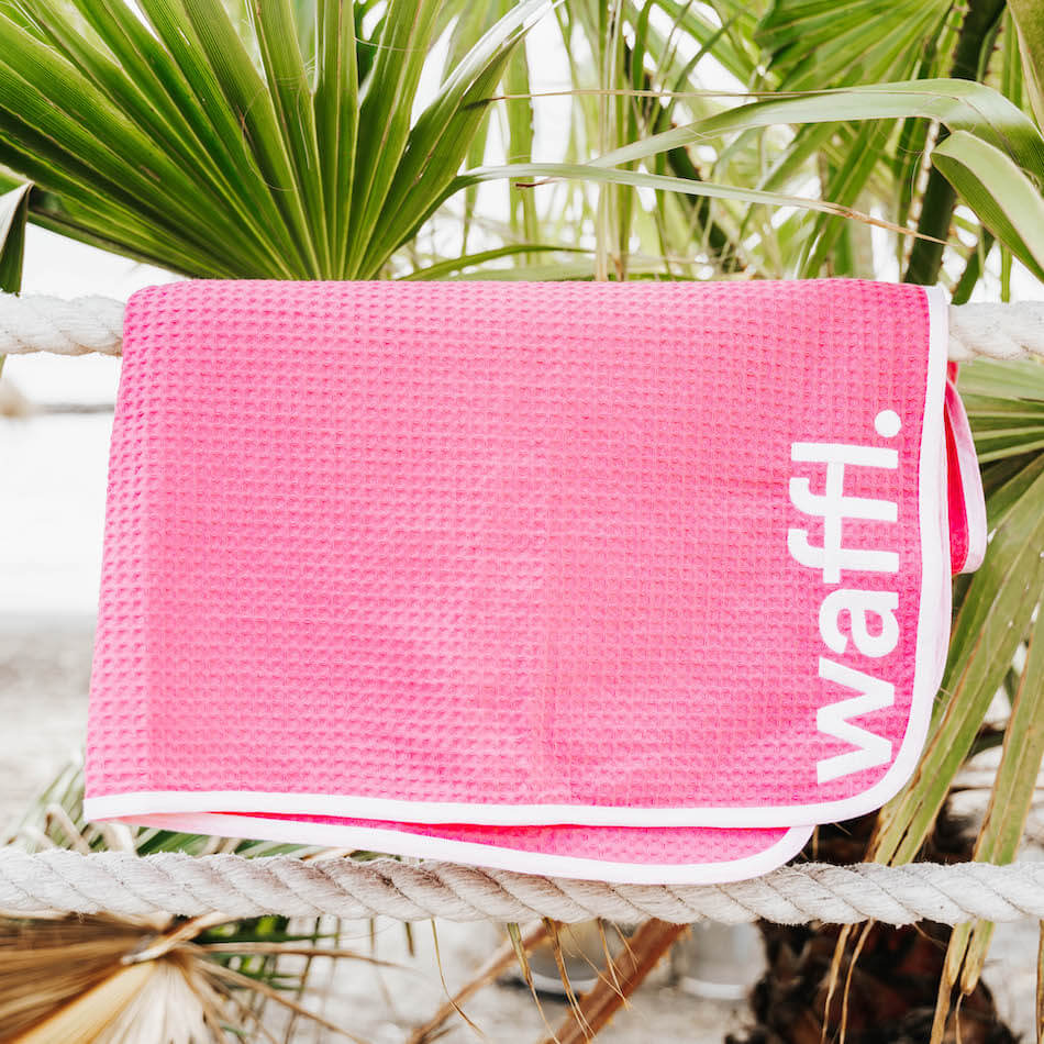 Flamingo Pink waffl towel - Image 4