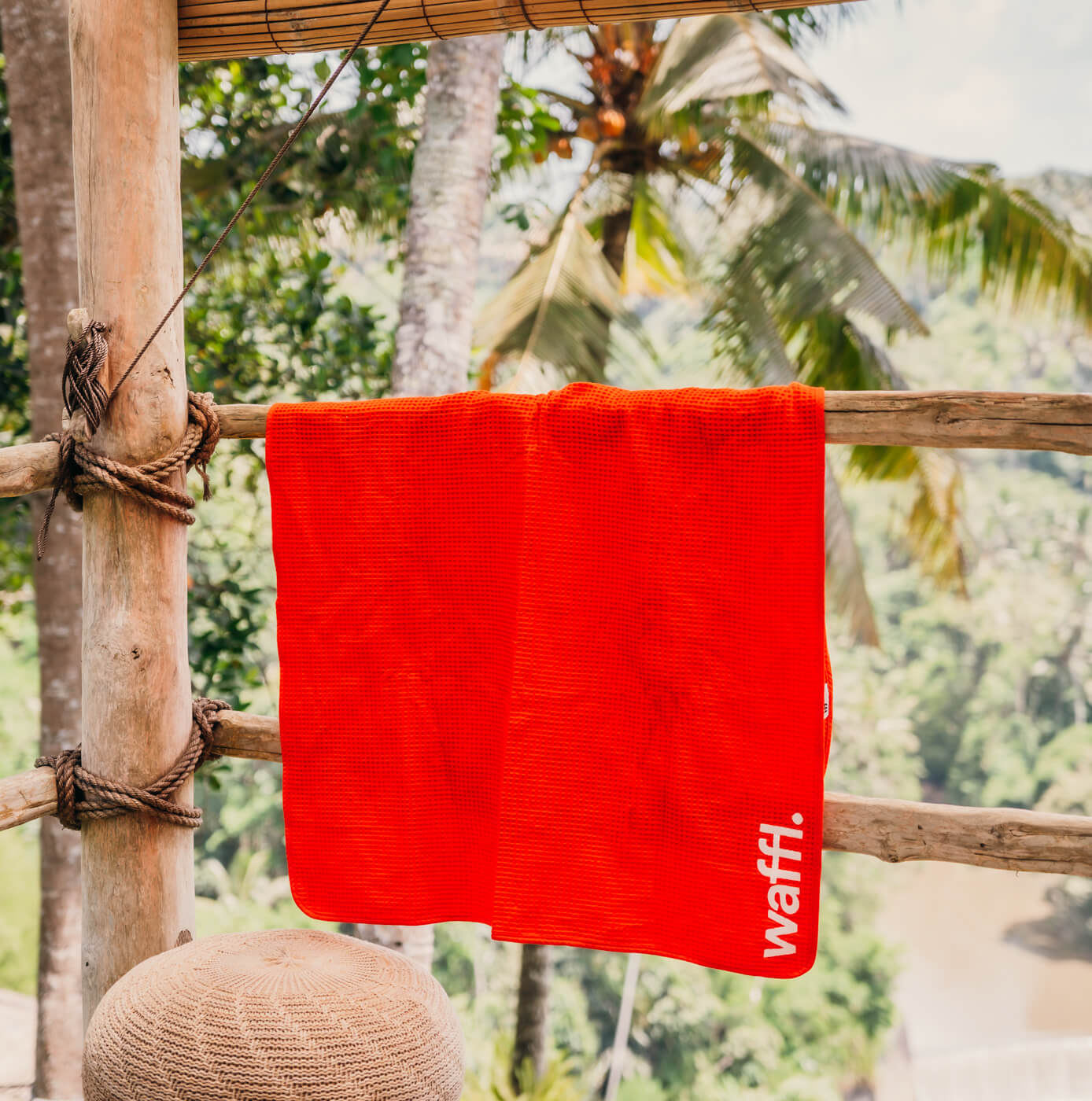 Red waffl towel - Image 5
