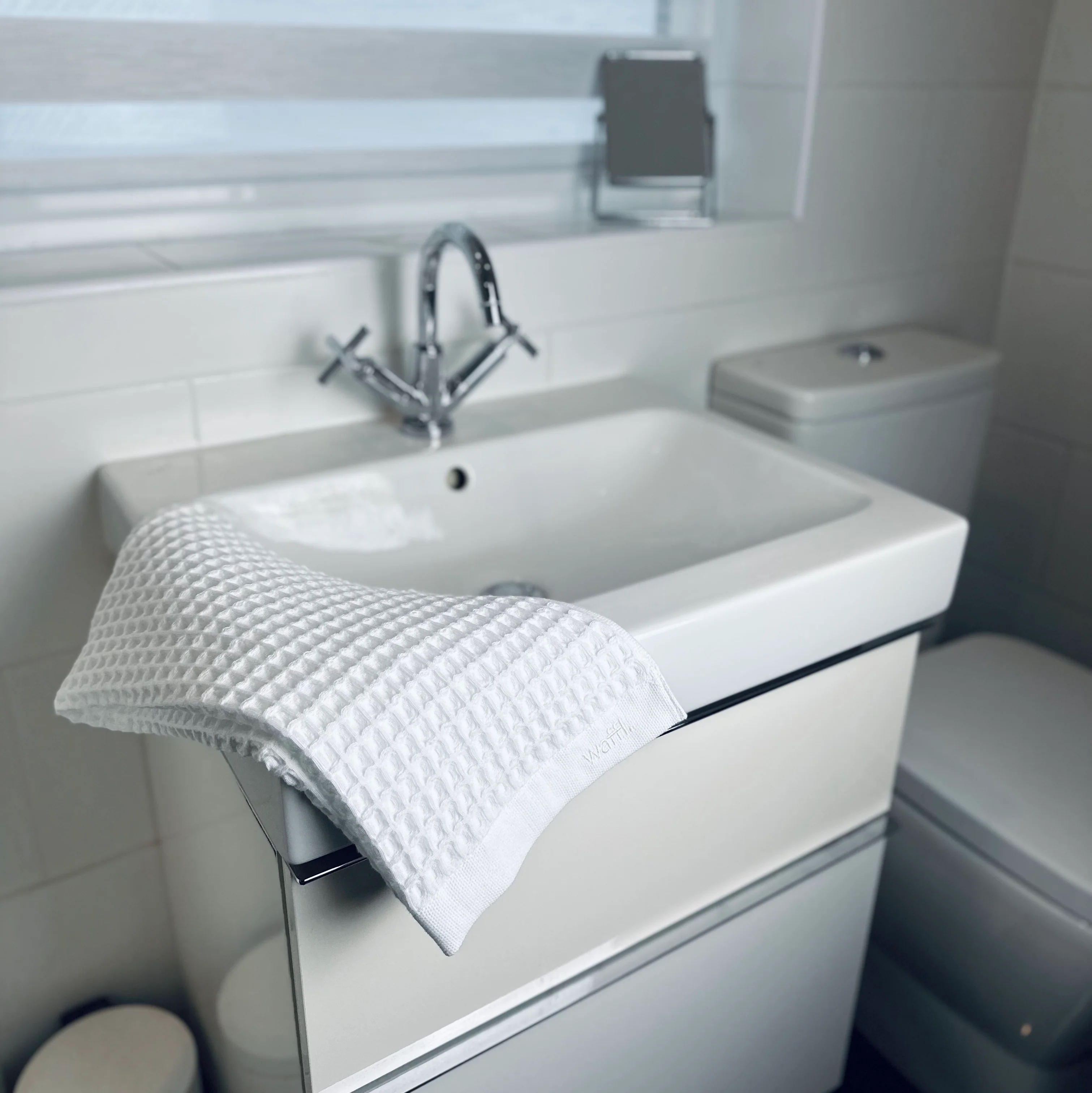 waffl Hand Towel - White - Image 4
