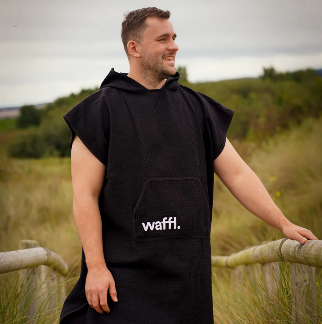 waffl Hooded Poncho - Stealth Black - Image 4